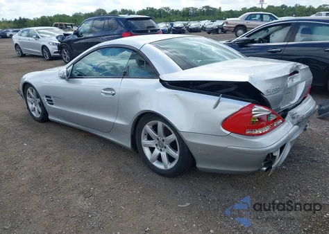 2003 Mercedes-Benz Sl 500 z USA, uszkodzony, nr VIN WDBSK75FX3F055354